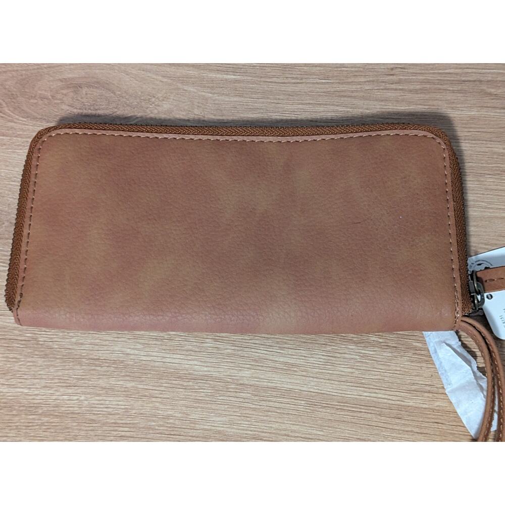 NWT Free People Distressed Vegan Leather Wallet Wristlet Clutch Brown - Picture 4 of 4